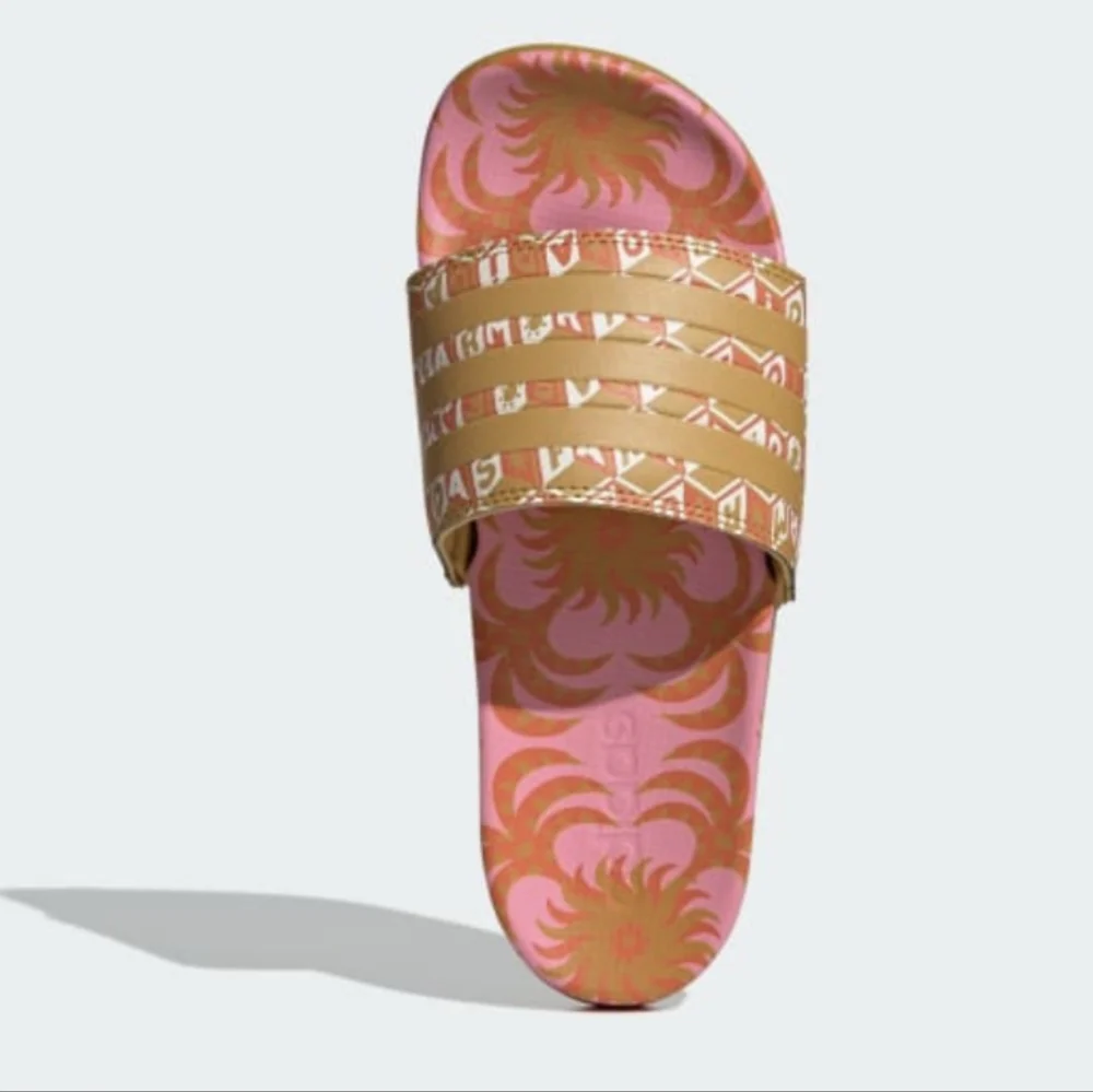 NIB FARM Rio Slide Sandals Adidas Collab Pink Abstract Floral Women's Size 10